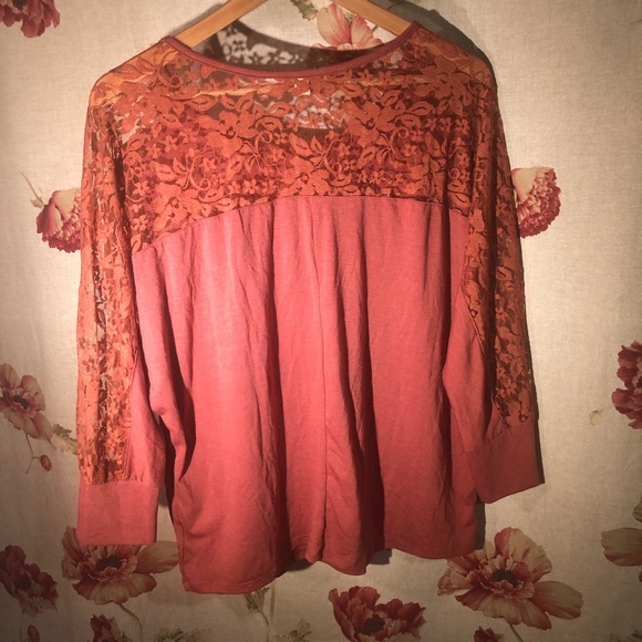 Route 66 red long sleeve lace - Picture 5 of 5